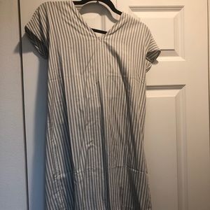 NEW Madewell button back easy dress is sage